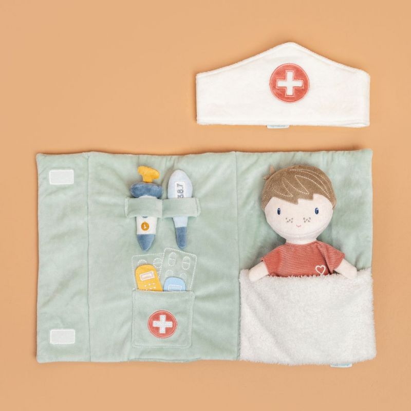 playset with doll doctor